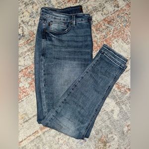 Judy Blue Tummy Control Best of Me Jeans